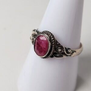 925 Sterling Silver Pink Howlite Ring Sz 8.75 Oval Bezel Vintage Style 2.9g